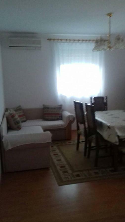 Apartmani Misak Врси Экстерьер фото